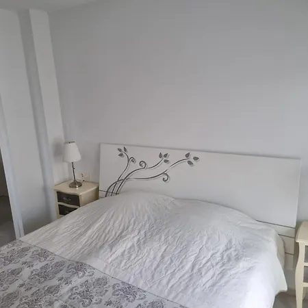 Apartman La Mariposa Elena *